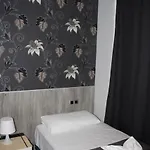 Bcn Condal Guest house 2*