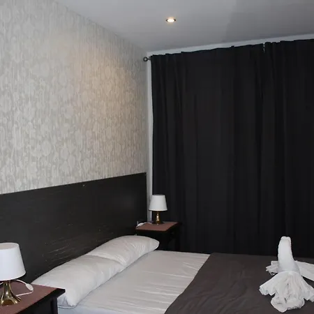 Guest house Bcn Condal 2*