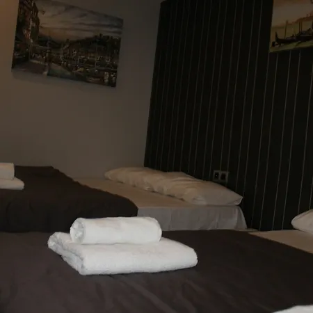 Guest house Bcn Condal